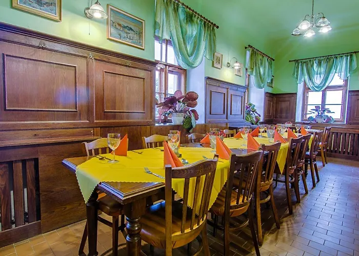 Posta Hotel Cerny Dul